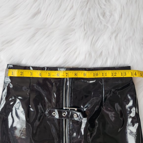 Wet Look PVC Mini Skirt Latex Fetish Clubwear Vinyl Buckles Zipper Size S - Picture 13 of 16